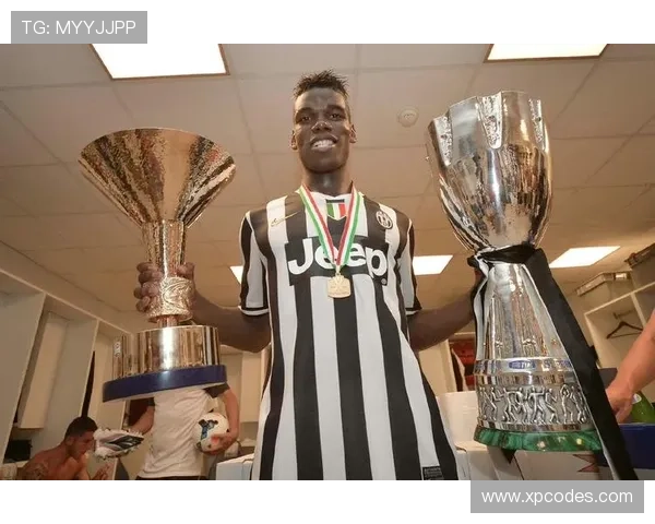 博格巴中场风格引领足球组织与创意核心的持续提升与转变