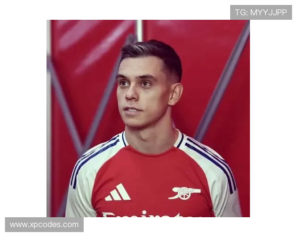 无球跑动与空间利用:特罗萨德的核心竞争力 无球跑动与空间利用:特罗萨德的核心竞争力